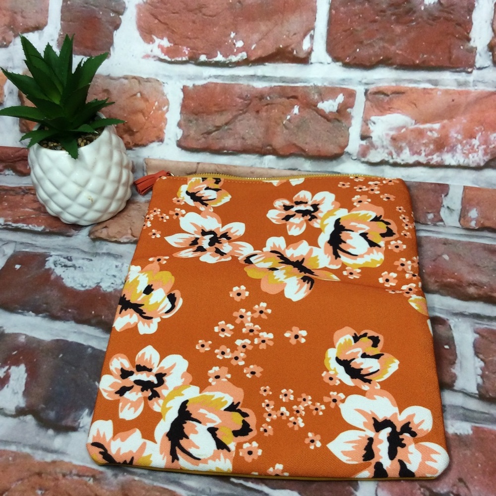 Rachel Pally Zahara Foldover Reversible Clutch - Picture 7 of 8